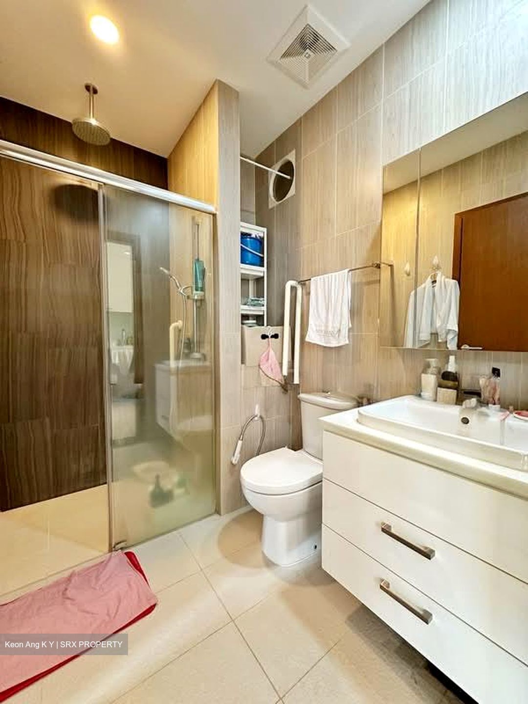 The Hillford (D21), Apartment #568080341